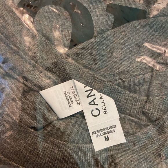 NEW I’m Not. Regular Mom I’m A Disney Mom T-shirt - Picture 4 of 4